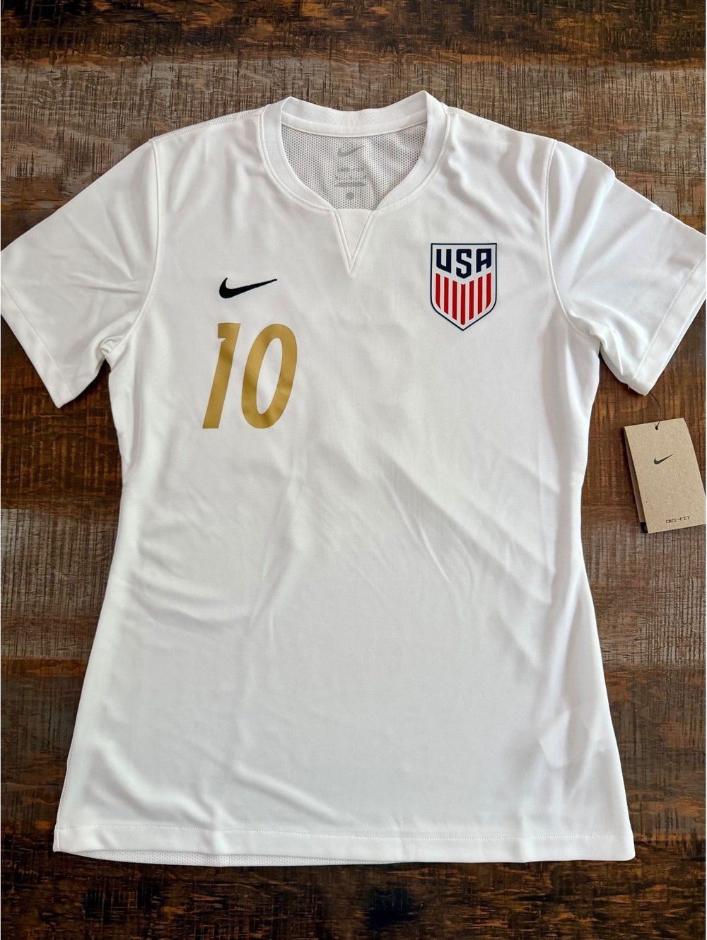 Women’s Nike Pulisic #10 Slim Fit White ad Gold Jersey XL